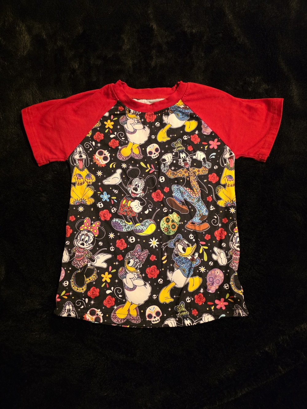 Calavera Red Sleeve Disney Print Raglan Tee